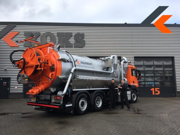 Montážník (35.000 – 42.000 Kč)